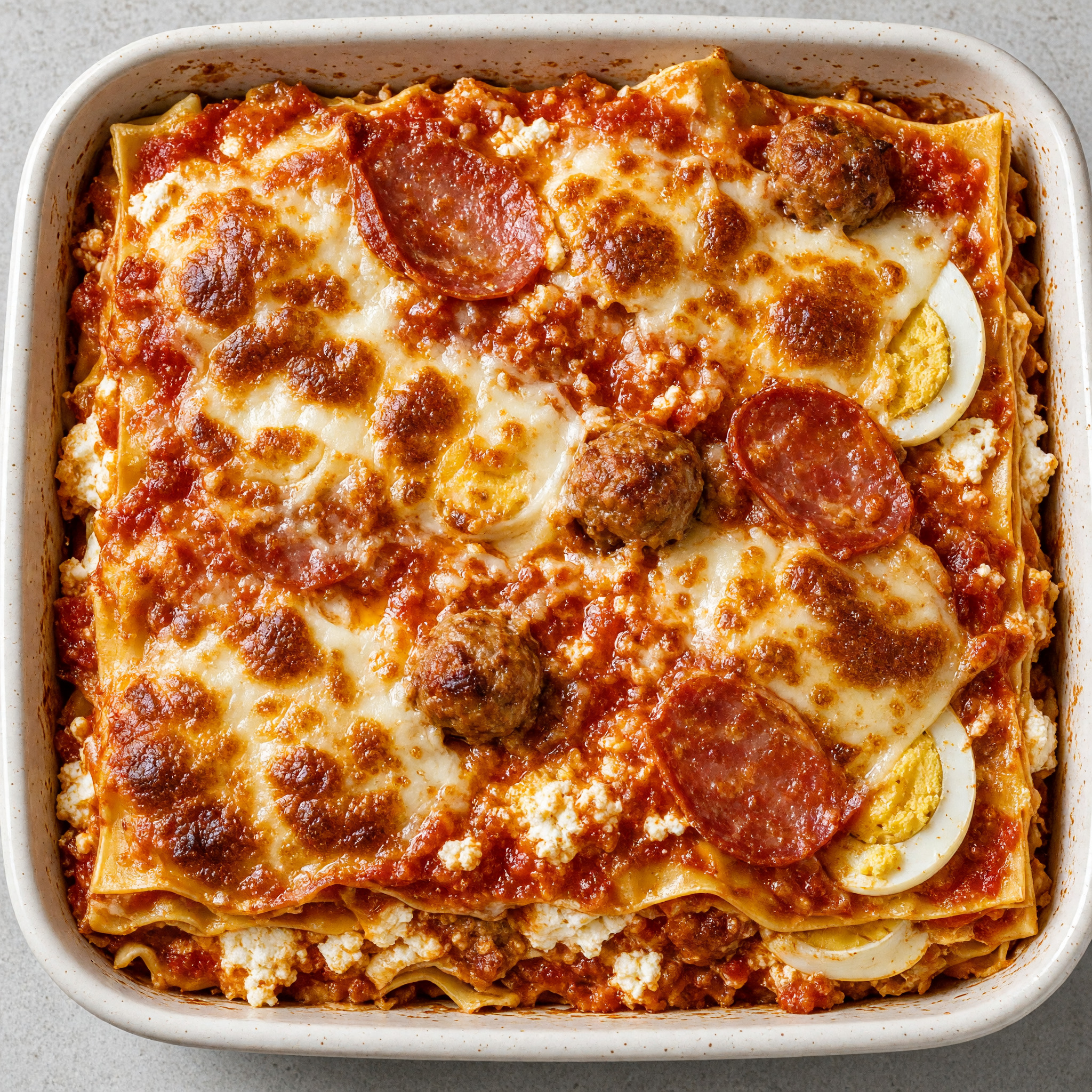 Lasagna di Carnevale napoletana aus Kampanien